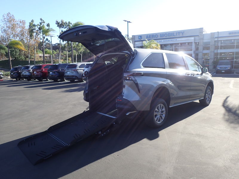 New 2026 Toyota Sienna